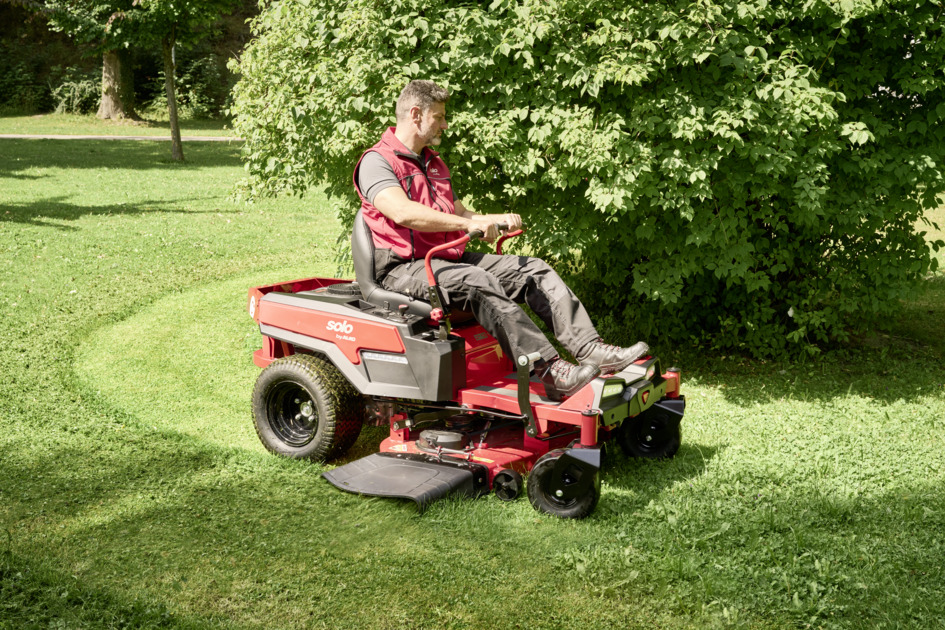 127821-sba-zero-turn-zt-18-107-6a-0362_v1